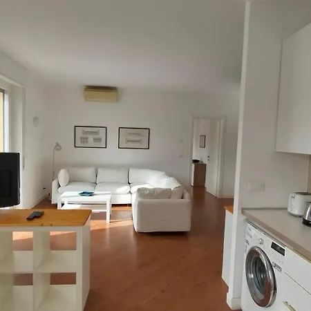 Tutto Intorno A Te Apartment