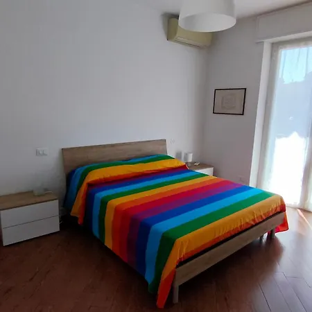 Apartament Tutto Intorno A Te Genua