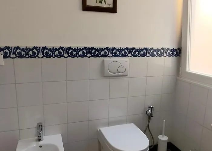Tutto Intorno A Te Genua